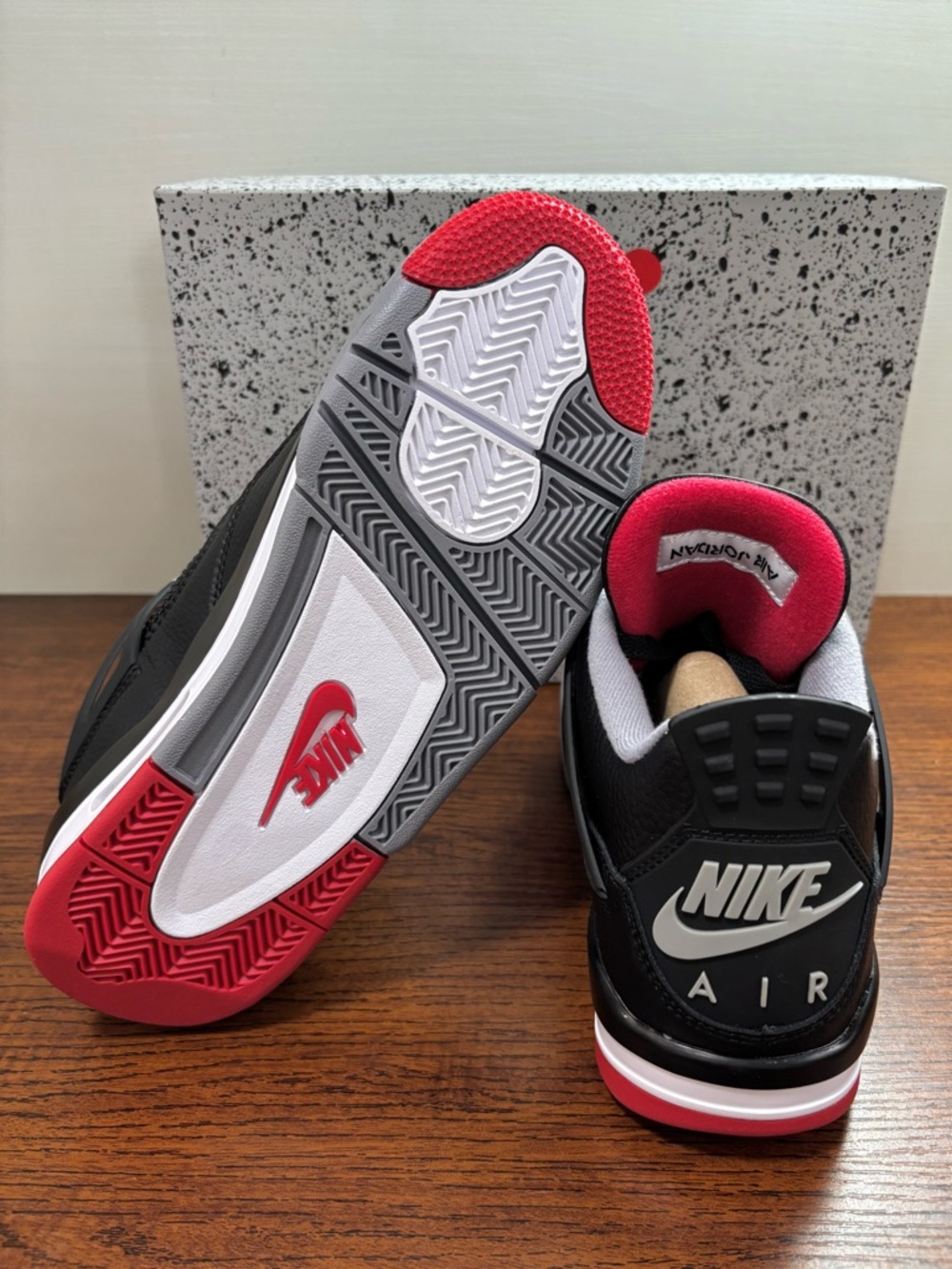 Air Jordan 4 Retro Bred Reimagined 2024 -Men's Black/Red Basketball Sneakers - Picture 6 of 7